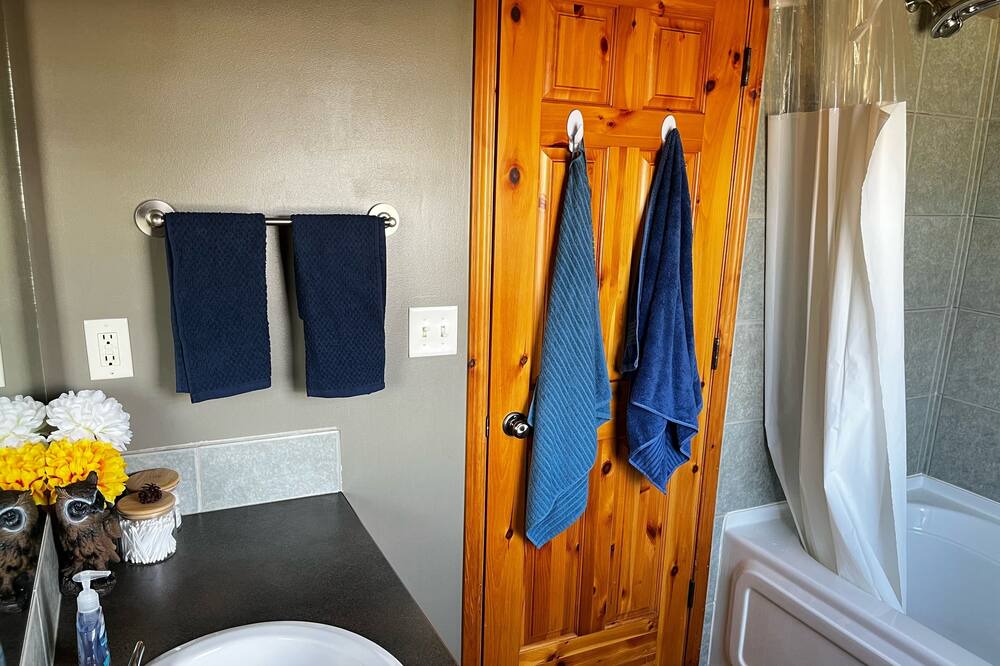Photo of Bathroom in Blackfalds
