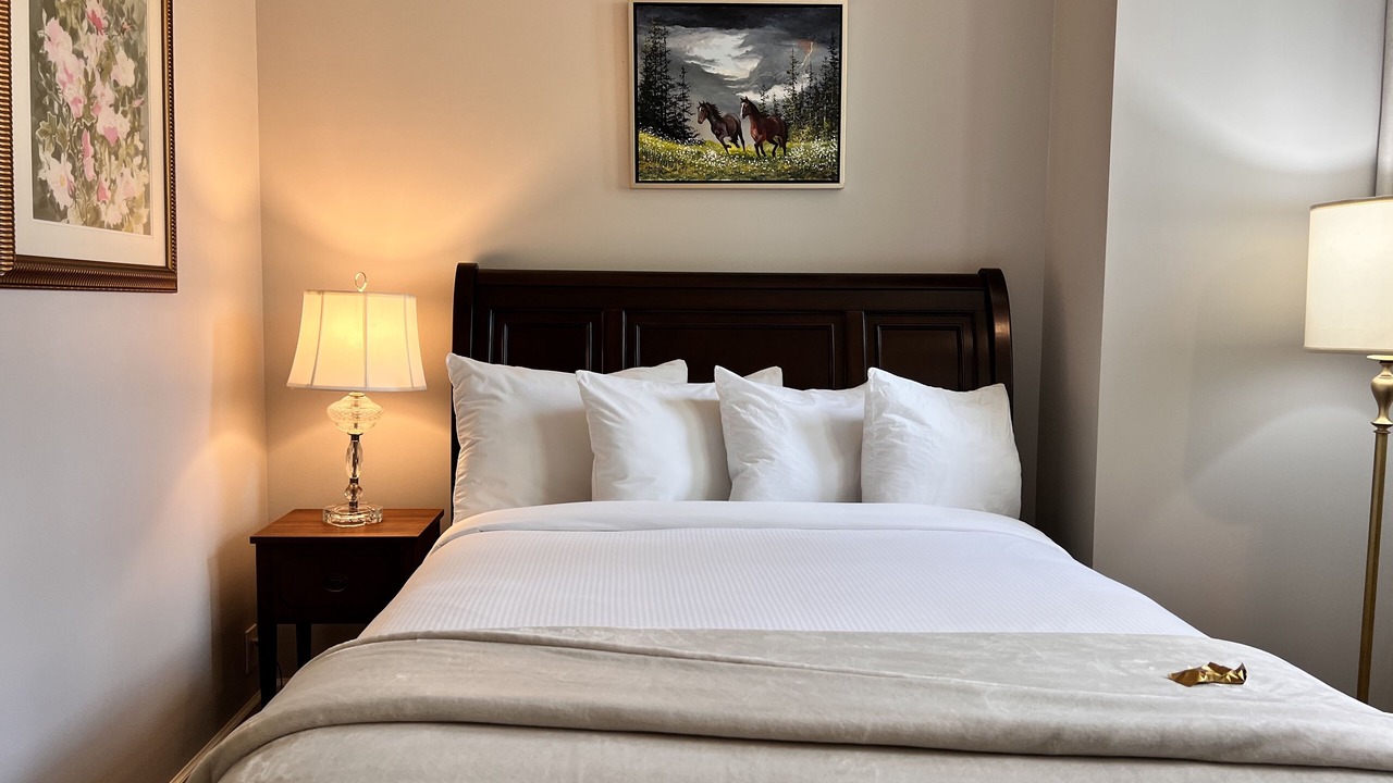 Photo of Bedroom in Sturdies Bay