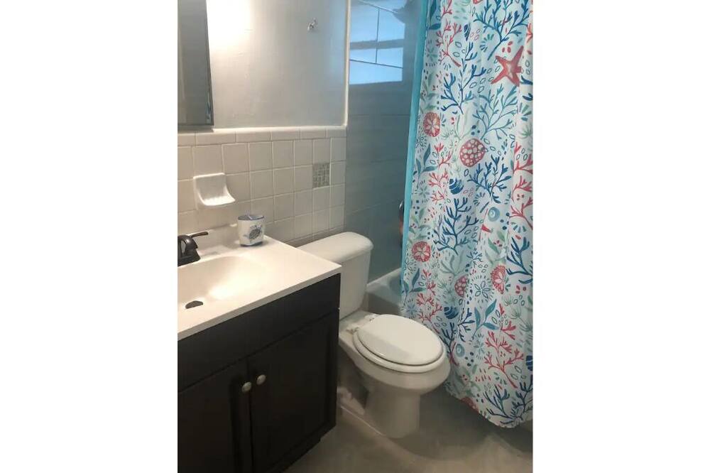 Photo of Bathroom in Boynton Beach