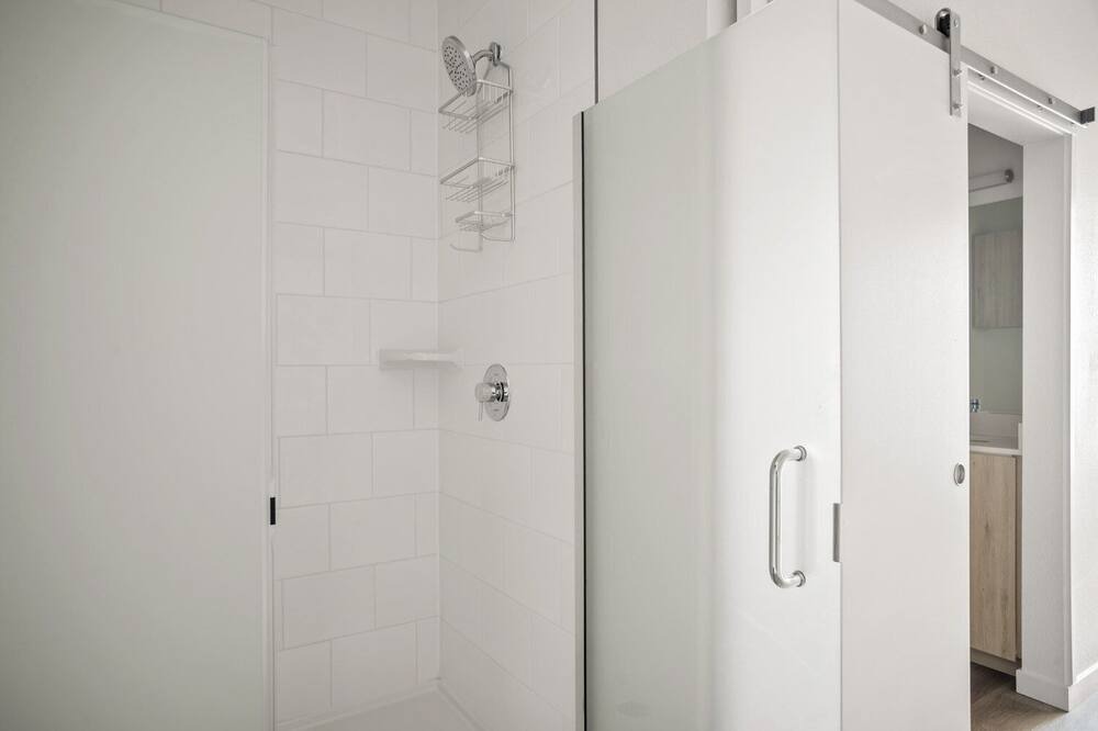 Photo of Bathroom in Five Points