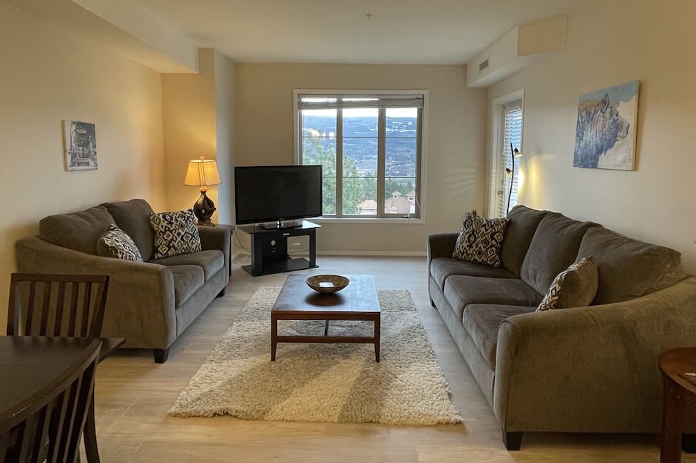 Photo of Livingroom in Quail Ridge