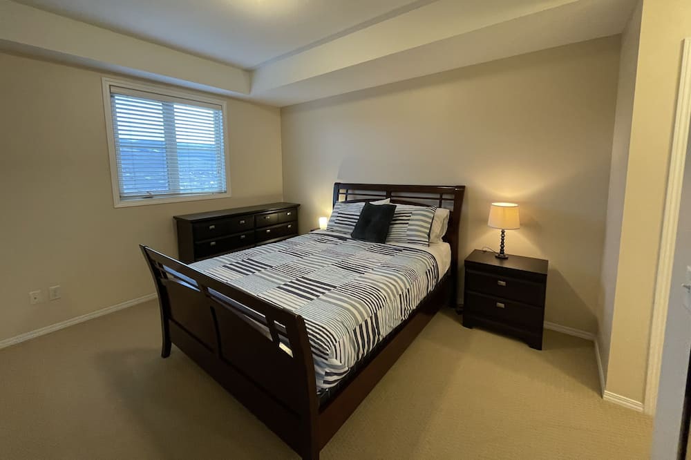 Photo of Bedroom in Quail Ridge