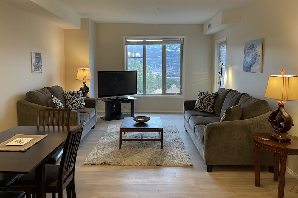 Photo of Livingroom in Quail Ridge