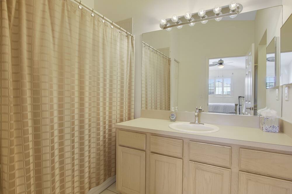 Photo of Bathroom in Bella Vista