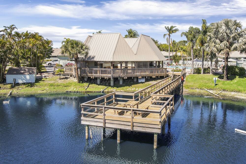 Photo of Outdoor in Bella Vista
