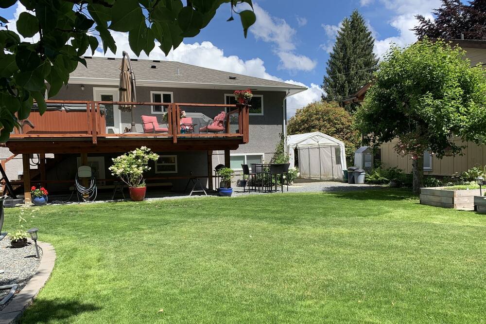 Photo of Outdoor in Duncan