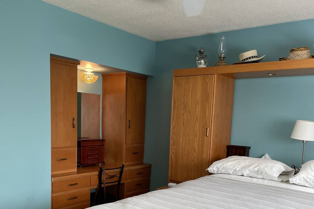 Photo of Bedroom in Duncan