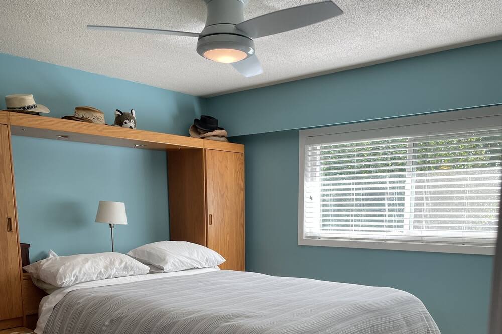 Photo of Bedroom in Duncan