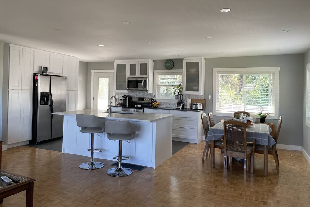 Photo of Kitchen in Duncan