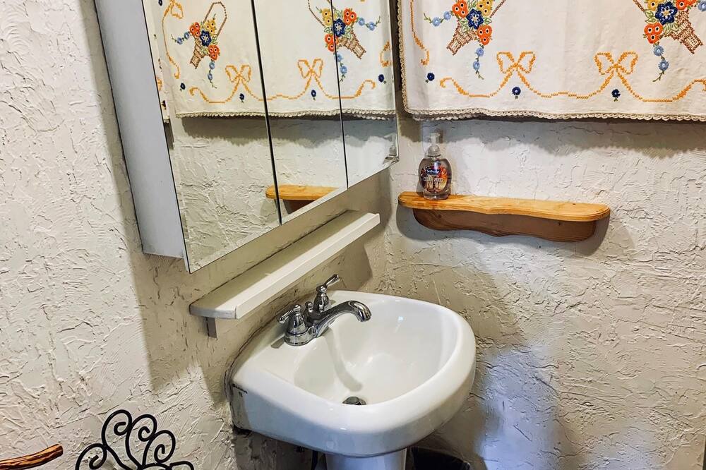 Photo of Bathroom in Lake City