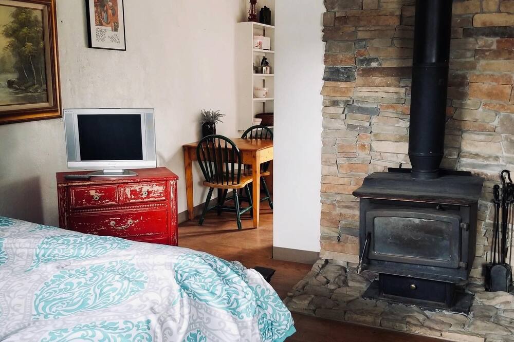 Photo of Bedroom in Lake City