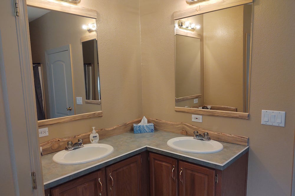 Photo of Bathroom in Lake City