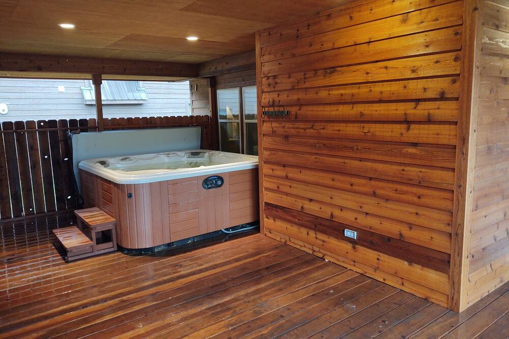 Photo of Bathroom in Lake City