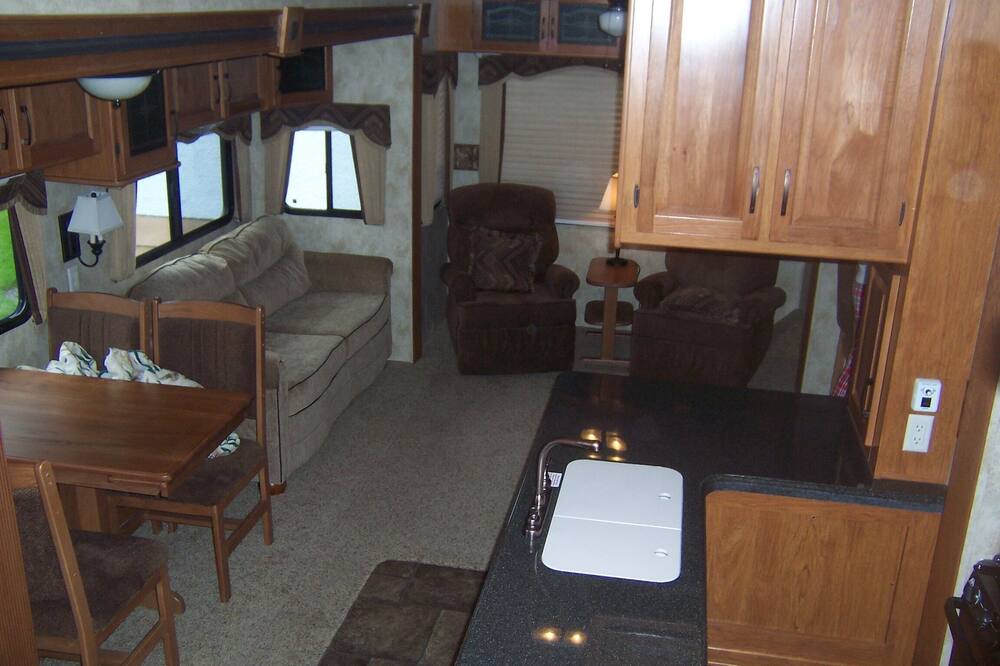Photo of Livingroom in Okanagan-Similkameen
