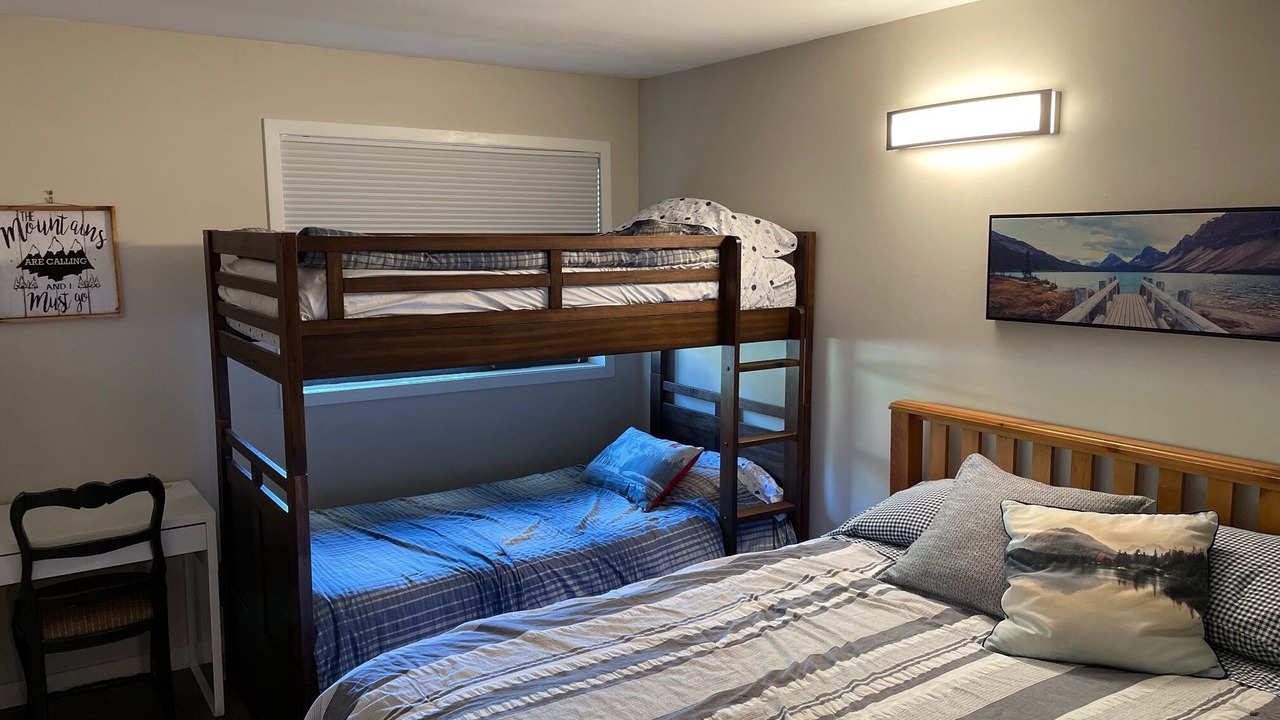 Photo of Bedroom in East Kootenay