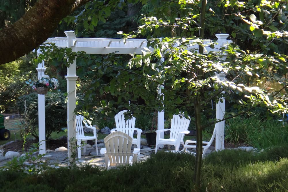 Photo of Outdoor in Mill Bay