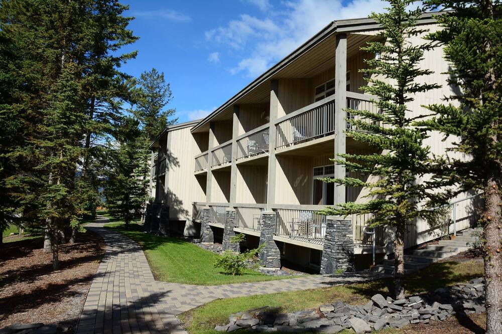 Photo of Others in Banff