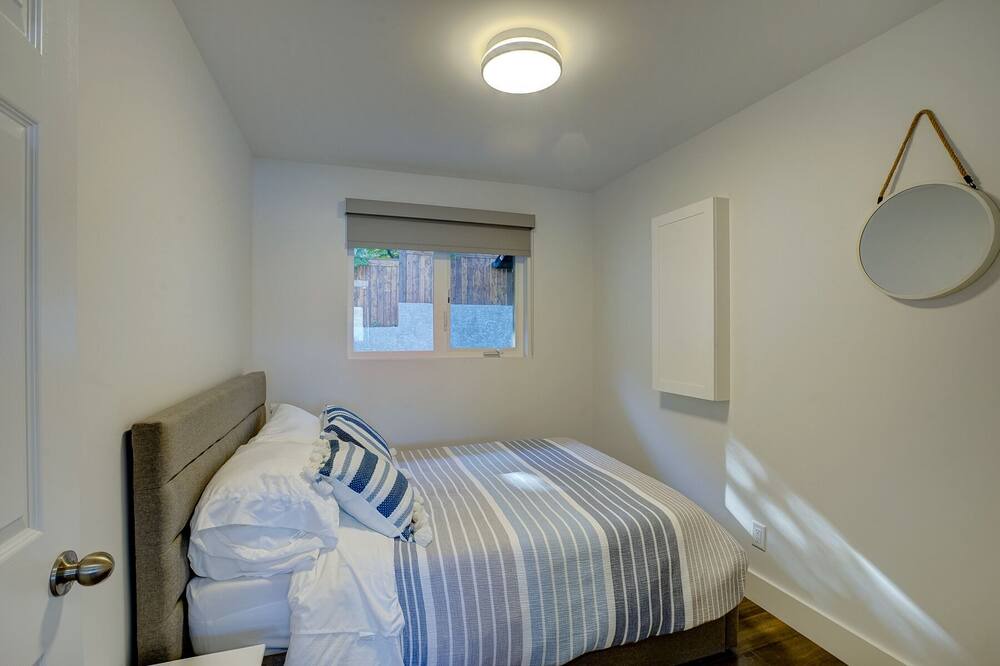 Photo of Bedroom in Central Okanagan