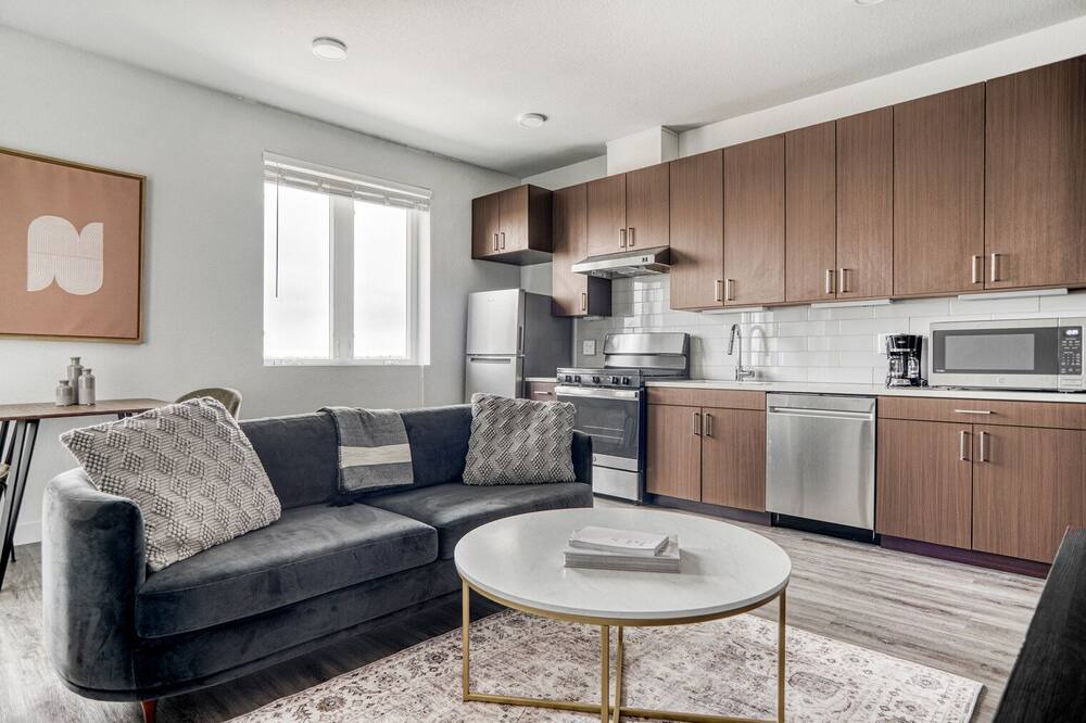 Photo of Bedroom in Five Points