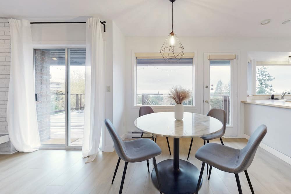 Photo of Kitchen in West Sechelt
