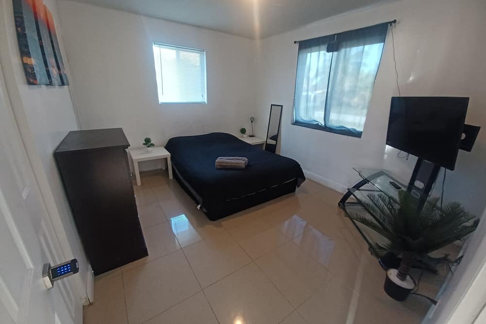 Photo of Bedroom in West Park