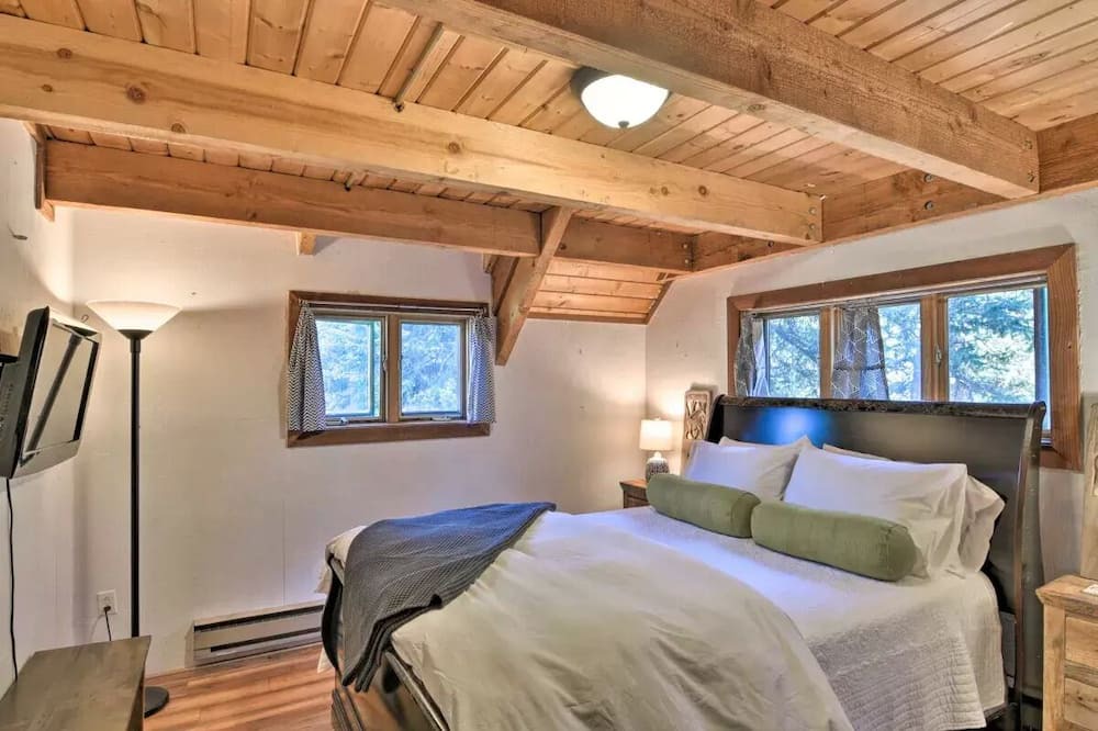 Photo of Bedroom in Crested Butte