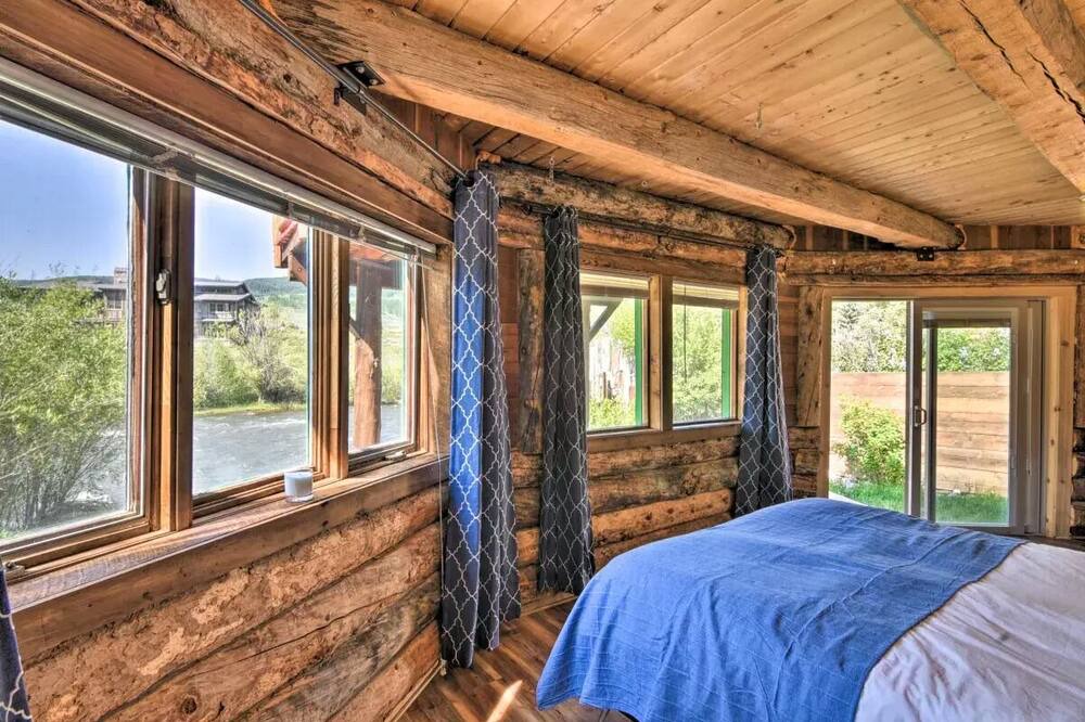 Photo of Bedroom in Crested Butte