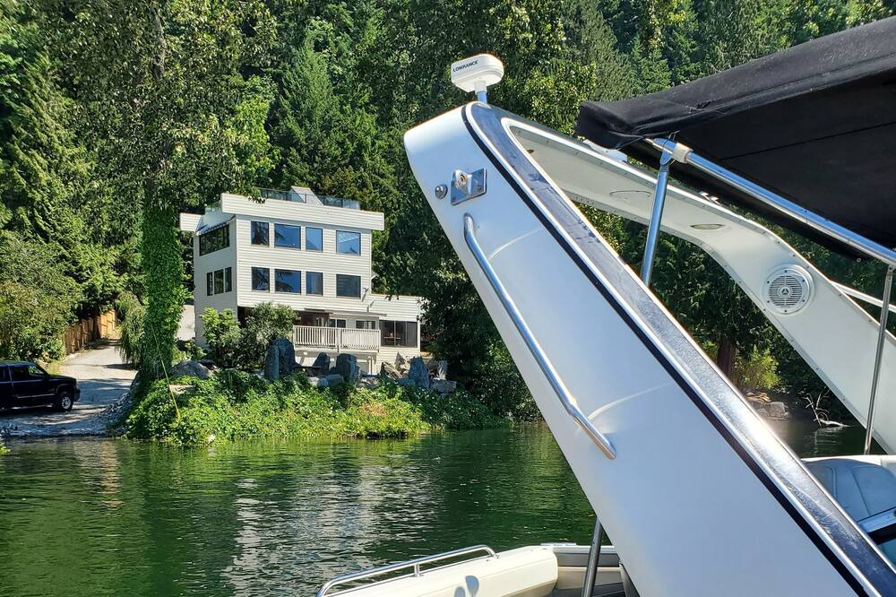 Photo of Outdoor in Harrison Hot Springs