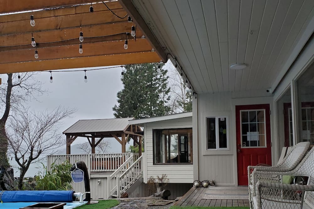 Photo of Outdoor in Harrison Hot Springs