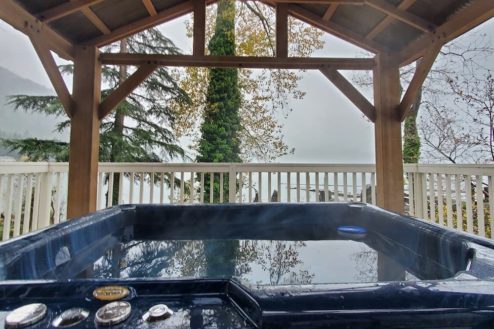 Photo of Others in Harrison Hot Springs