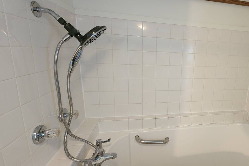 Photo of Bathroom in Bethlehem