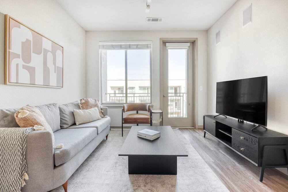 Photo of Livingroom in West Colfax