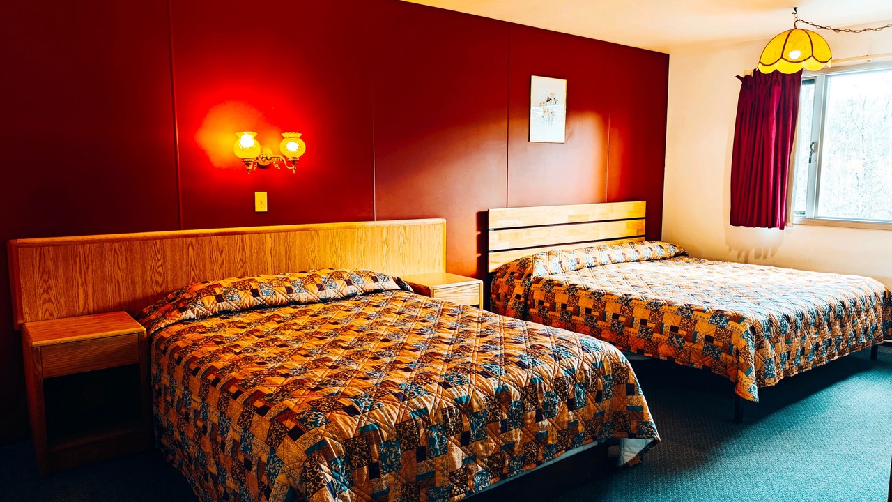 Photo of Bedroom in Haines Junction