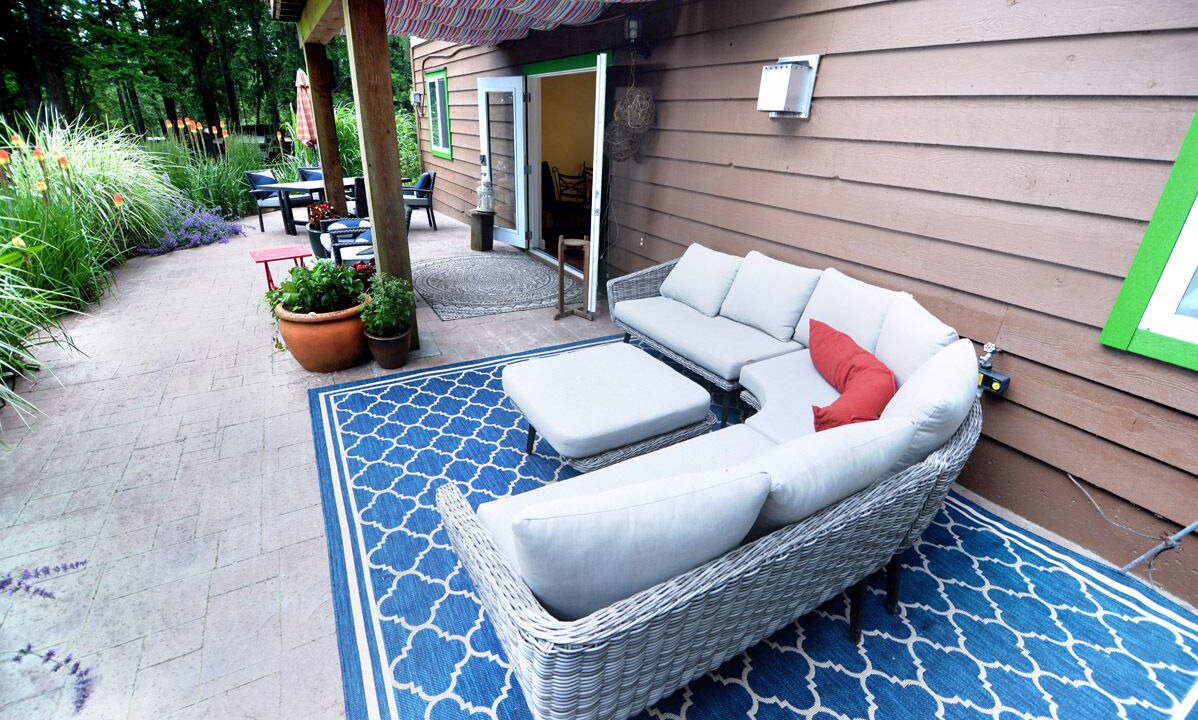Photo of Patio Balcony in Yellow Point