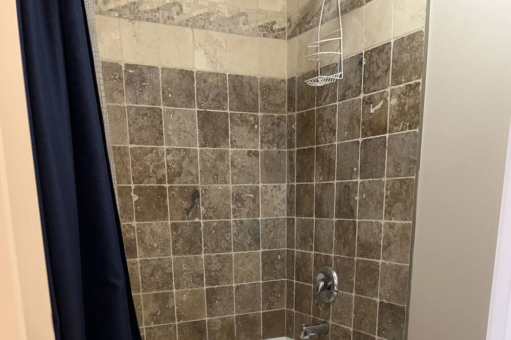 Photo of Bathroom in Ladysmith