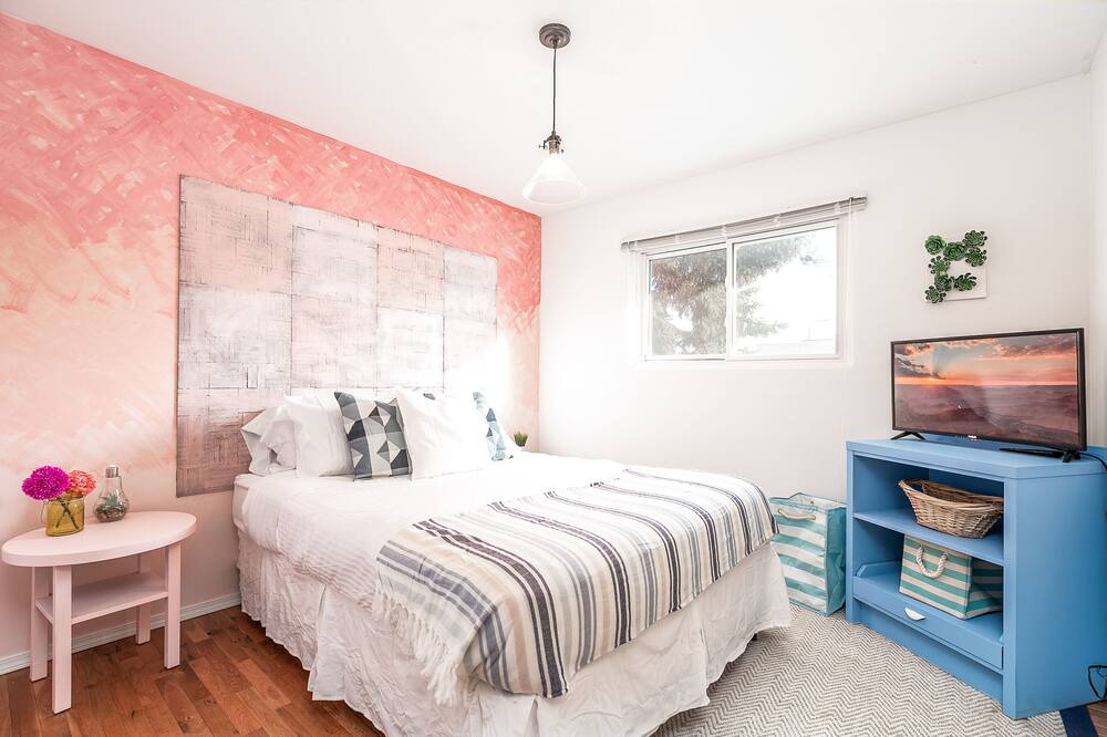 Photo of Bedroom in Markerville