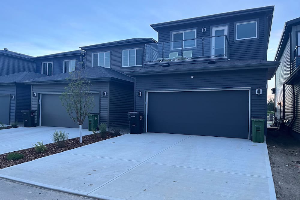 Photo of Patio Balcony in Southwest Edmonton