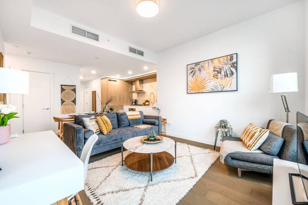 Photo of Livingroom in White Rock