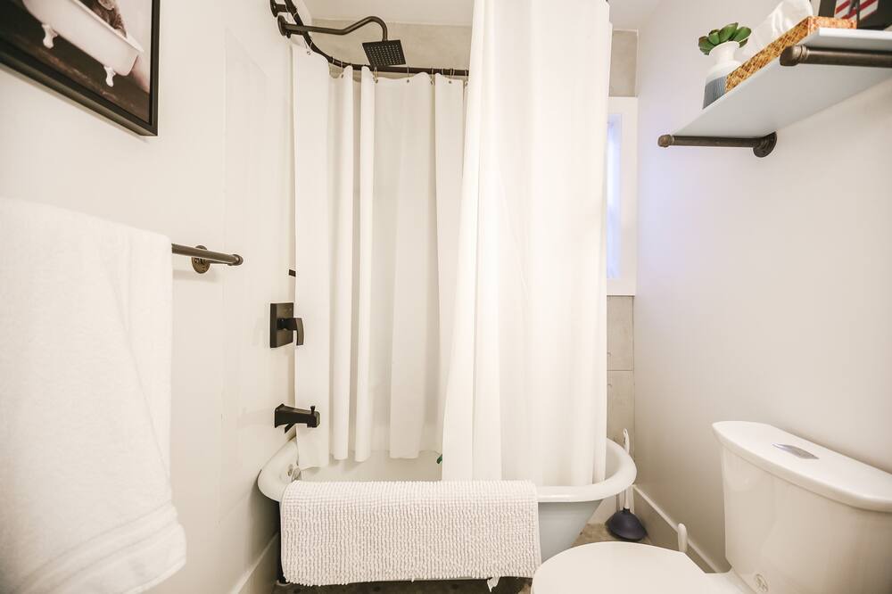 Photo of Bathroom in Saskatoon Downtown