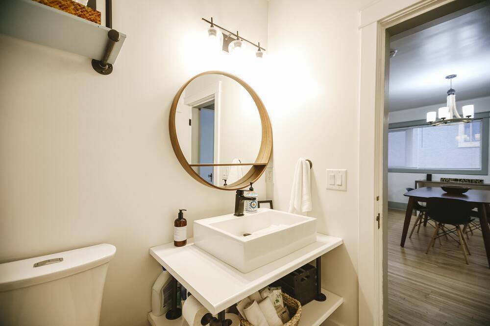 Photo of Bathroom in Saskatoon Downtown