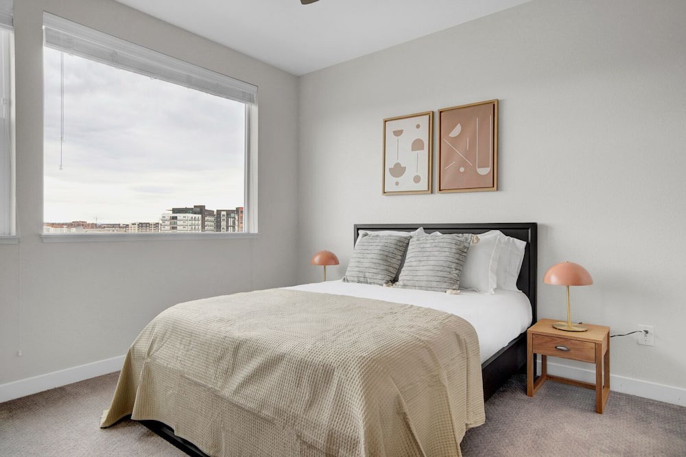 Photo of Bedroom in Ballpark