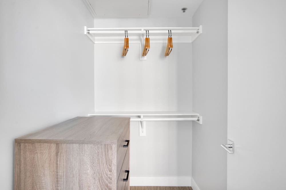 Photo of Bedroom in Five Points