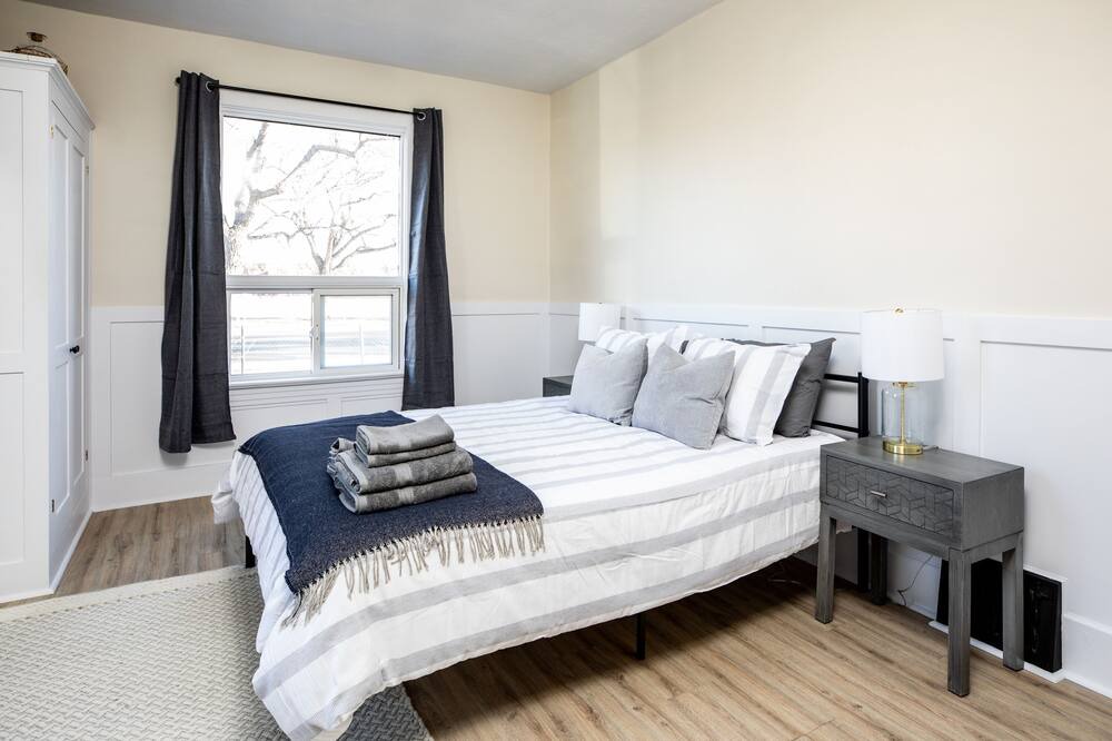 Photo of Bedroom in South Lethbridge