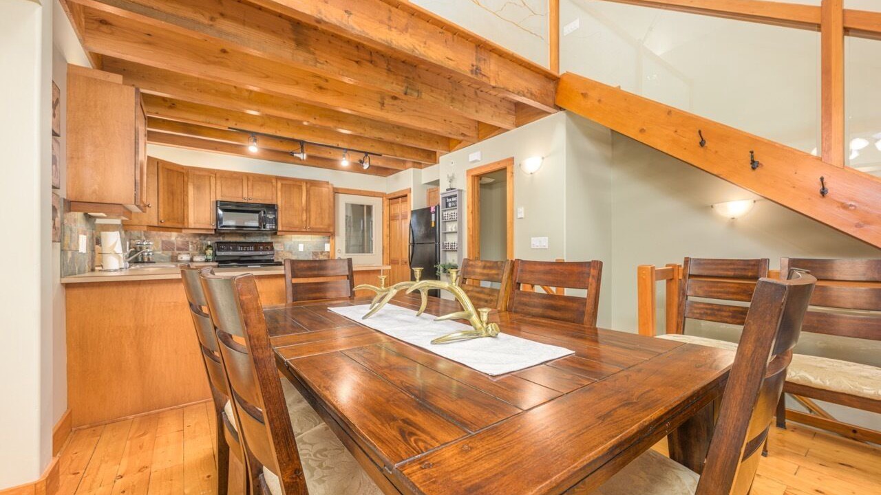 Photo of Kitchen in Snow Pine Estates