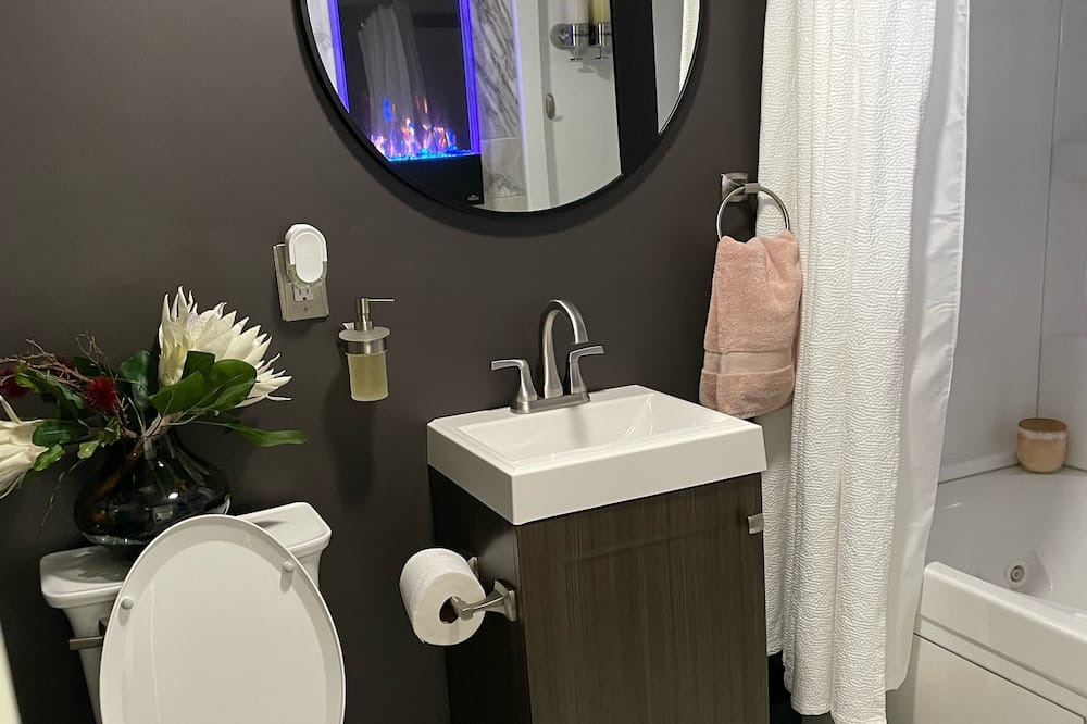 Photo of Bathroom in Bedford Heights