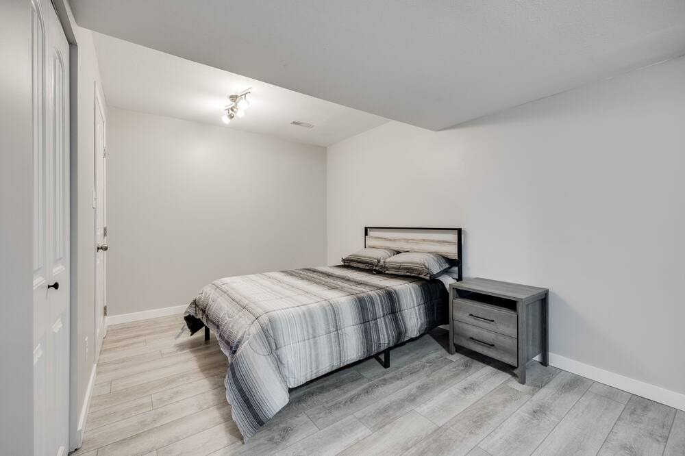Photo of Bedroom in Okanagan-Similkameen