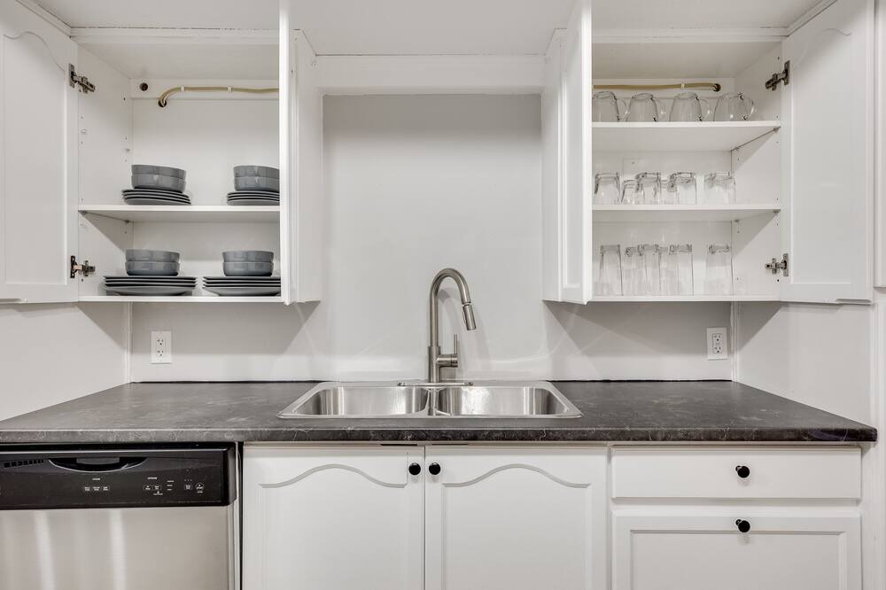 Photo of Kitchen in Okanagan-Similkameen