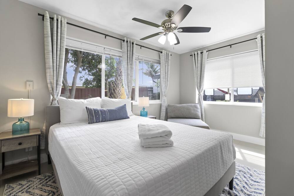 Photo of Bedroom in Boynton Beach