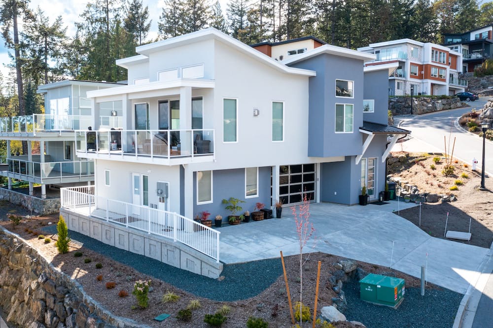 Photo of Outdoor in Colwood