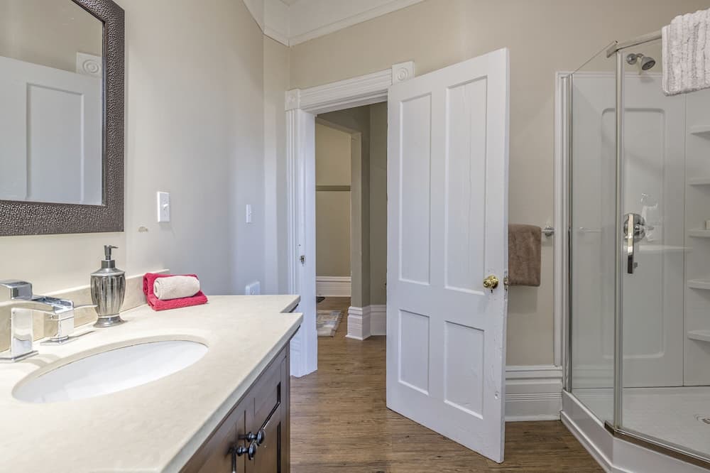 Photo of Bathroom in Vernon